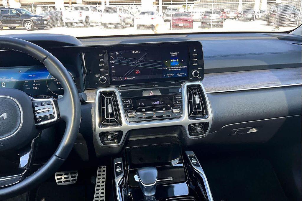 used 2022 Kia Sorento car, priced at $25,400