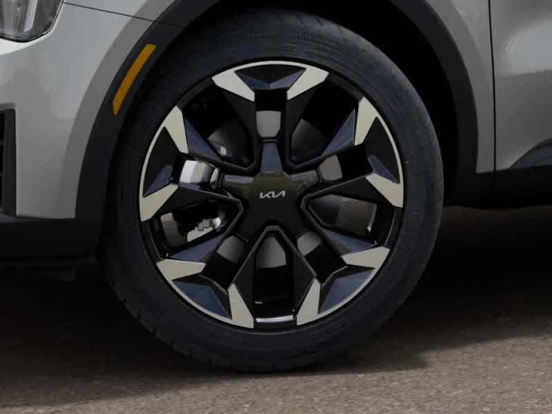 new 2026 Kia Sorento car, priced at $42,660