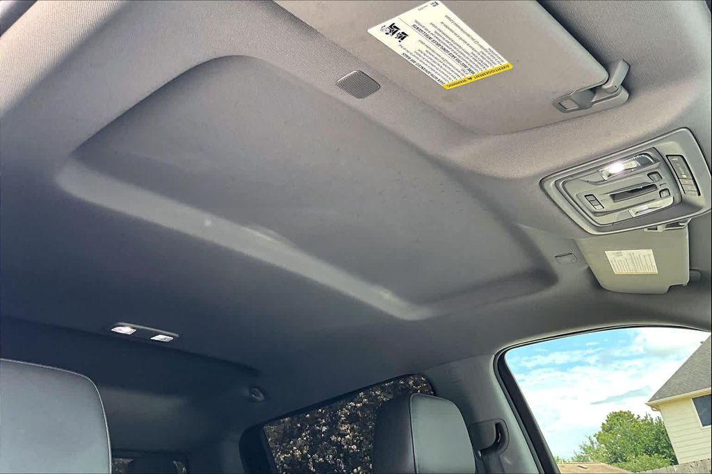 used 2020 Chevrolet Silverado 1500 car, priced at $30,125