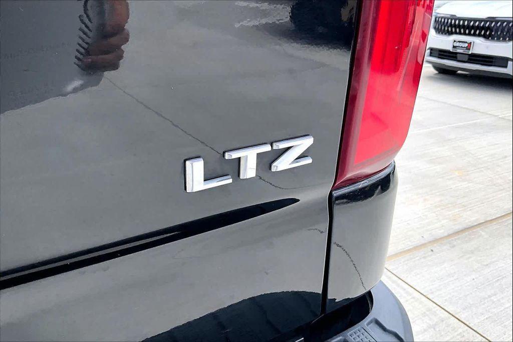 used 2020 Chevrolet Silverado 1500 car, priced at $30,125