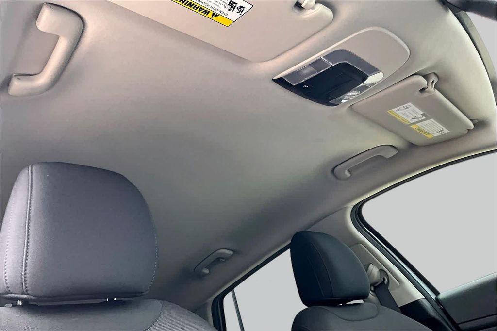 used 2024 Kia Sportage Hybrid car, priced at $26,025