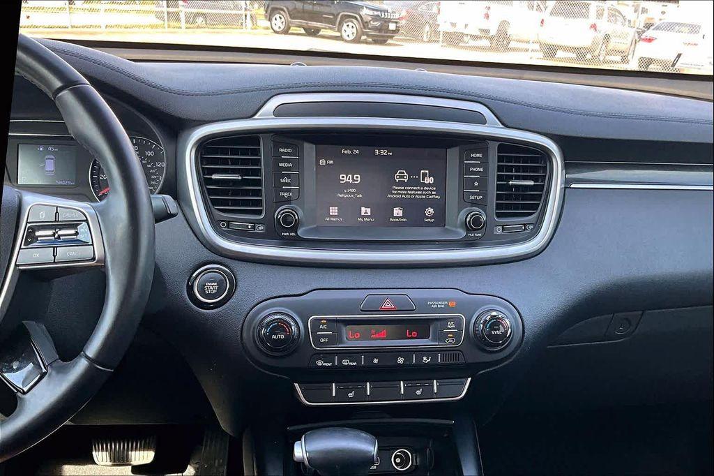 used 2020 Kia Sorento car, priced at $18,777