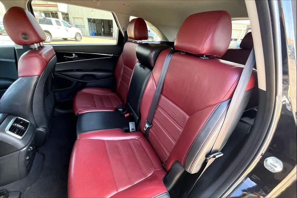 used 2020 Kia Sorento car, priced at $18,777