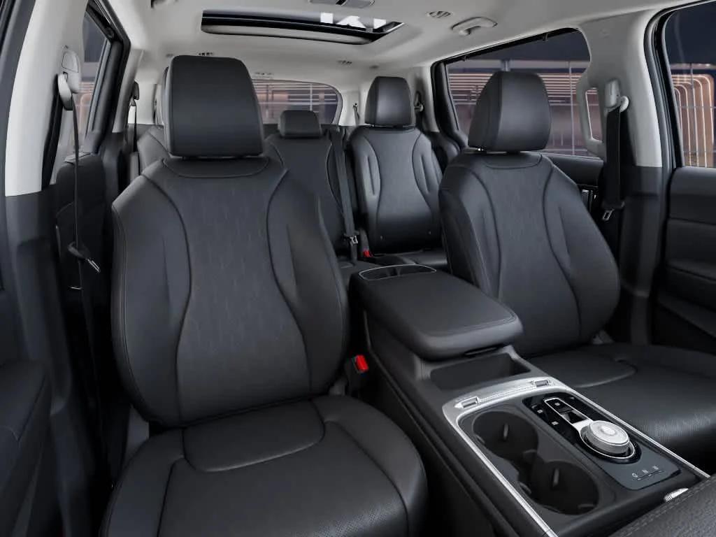 new 2026 Kia Carnival Hybrid car, priced at $52,345