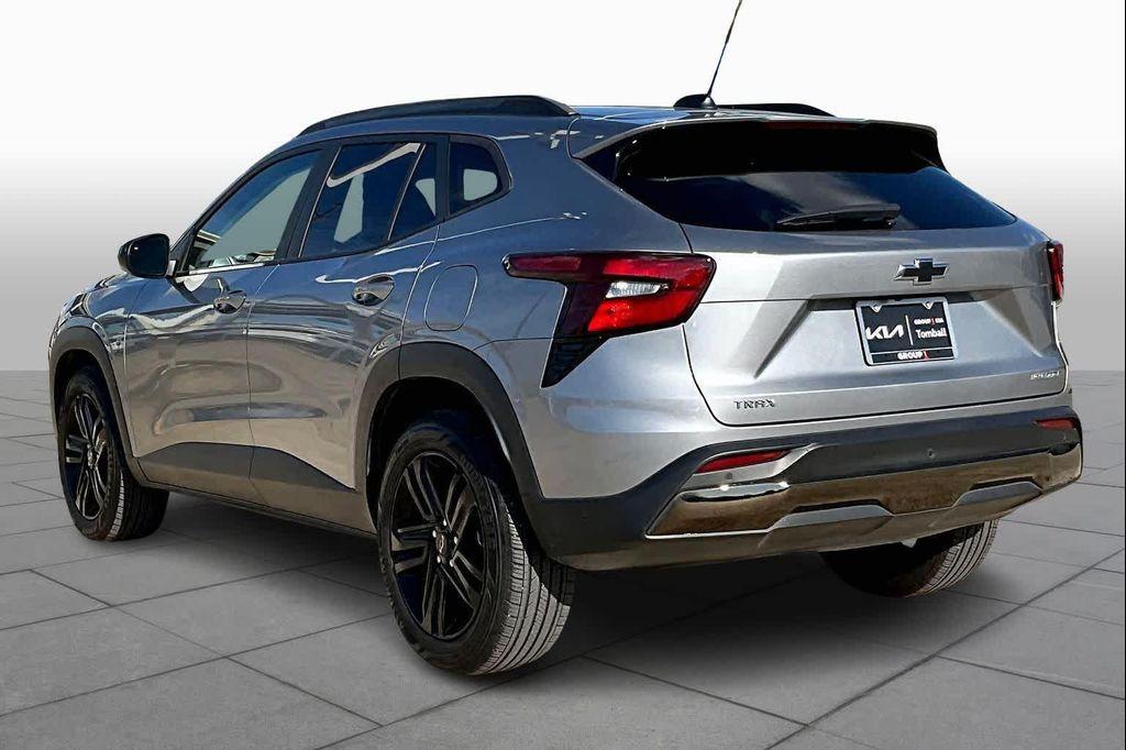 used 2025 Chevrolet Trax car, priced at $24,500