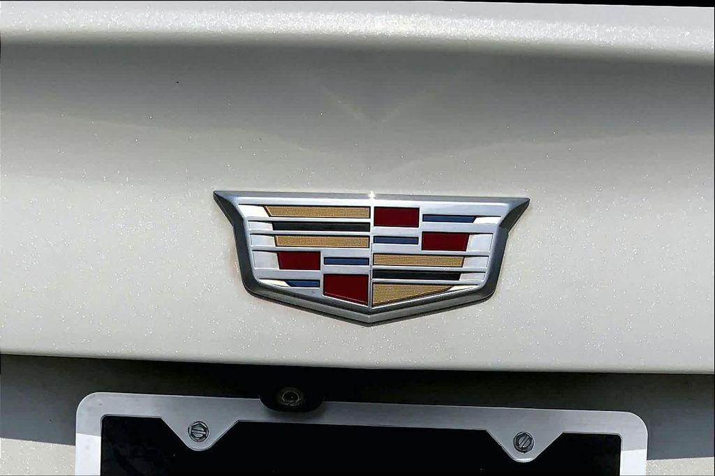 used 2019 Cadillac XT4 car, priced at $20,825