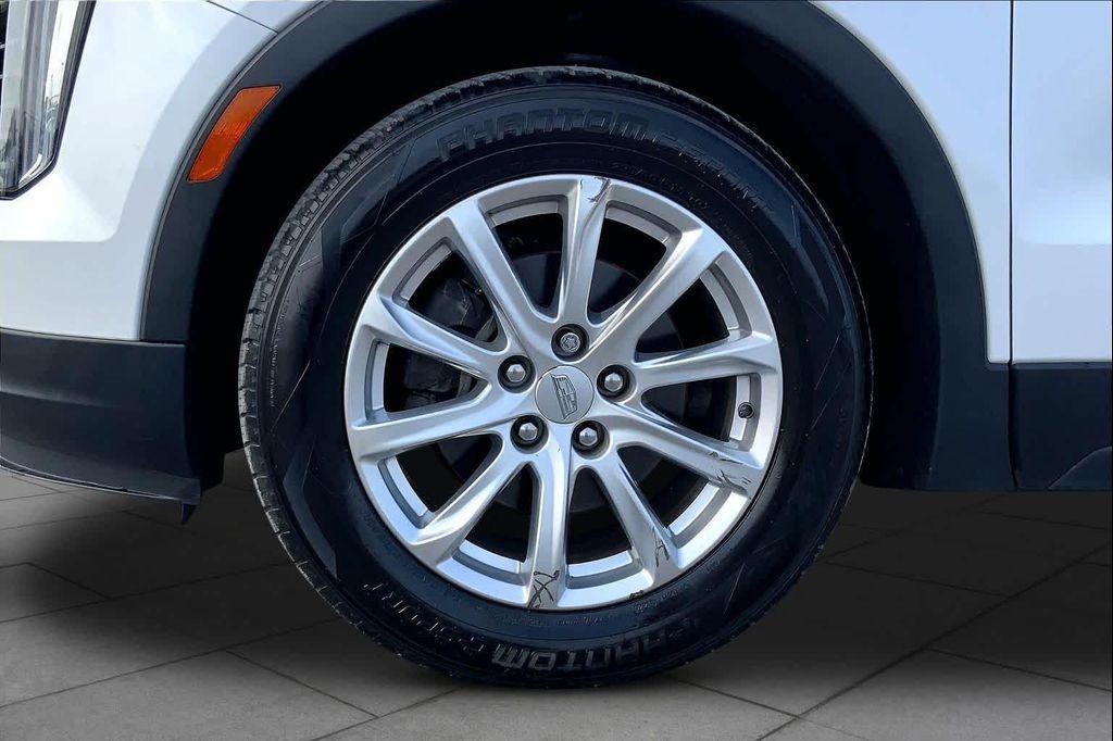 used 2019 Cadillac XT4 car, priced at $20,825