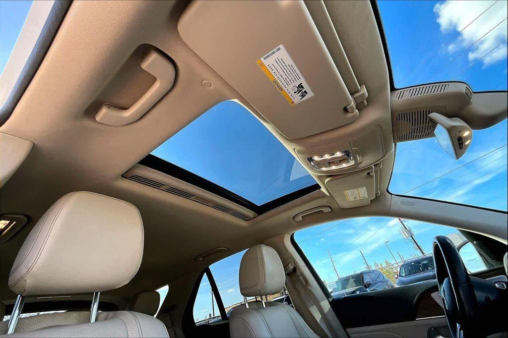 used 2020 Mercedes-Benz GLE 350 car, priced at $24,978