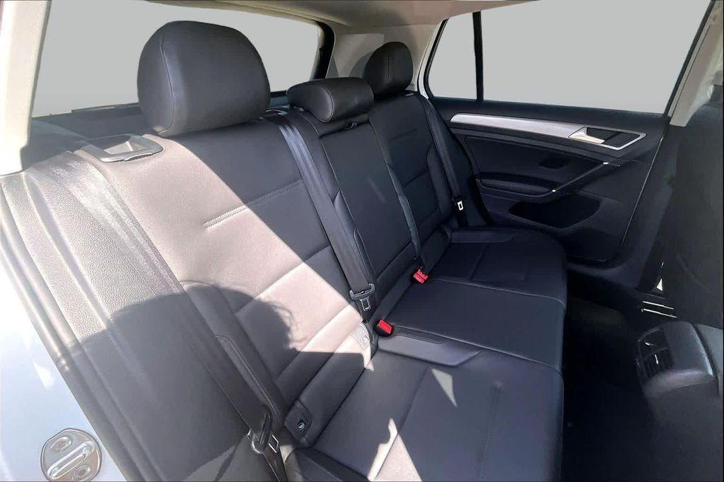 used 2015 Volkswagen e-Golf car, priced at $7,425