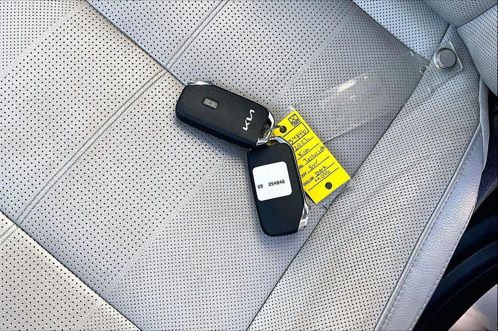 used 2022 Kia Telluride car, priced at $25,978