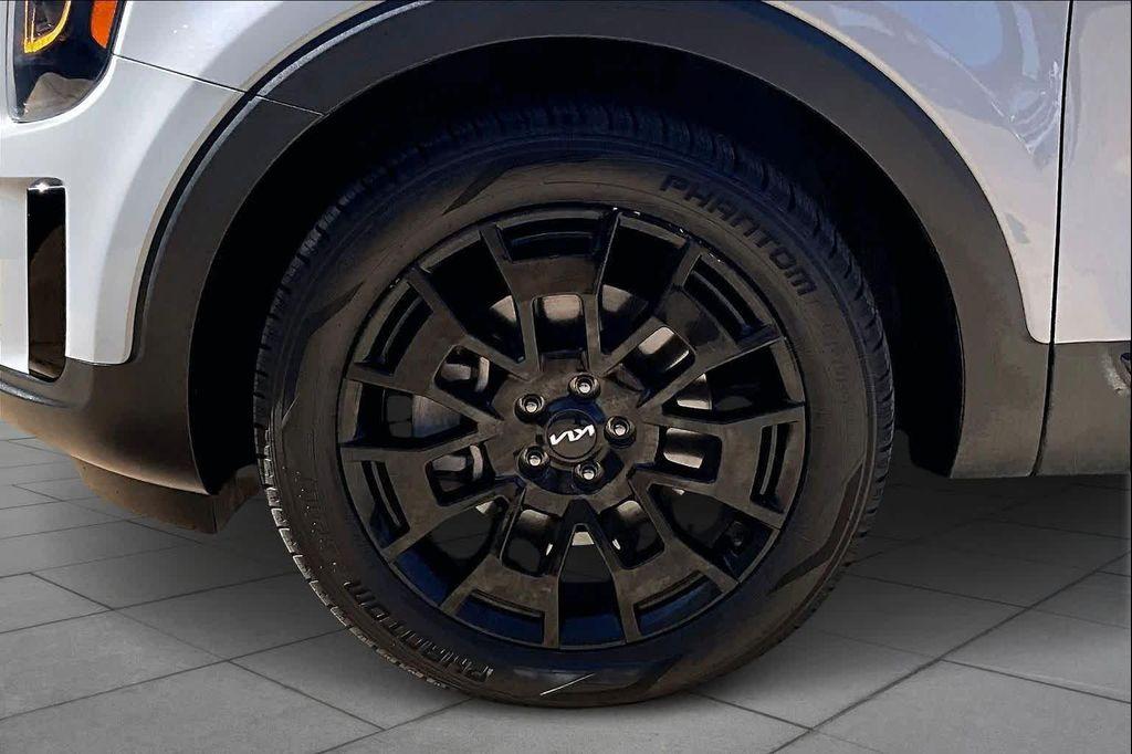 used 2022 Kia Telluride car, priced at $29,800