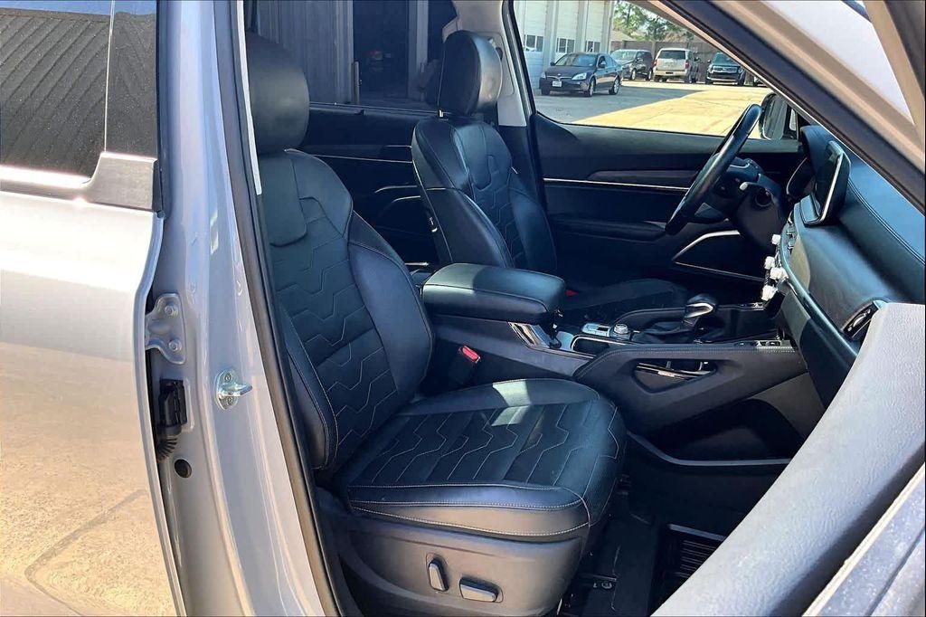 used 2022 Kia Telluride car, priced at $29,800