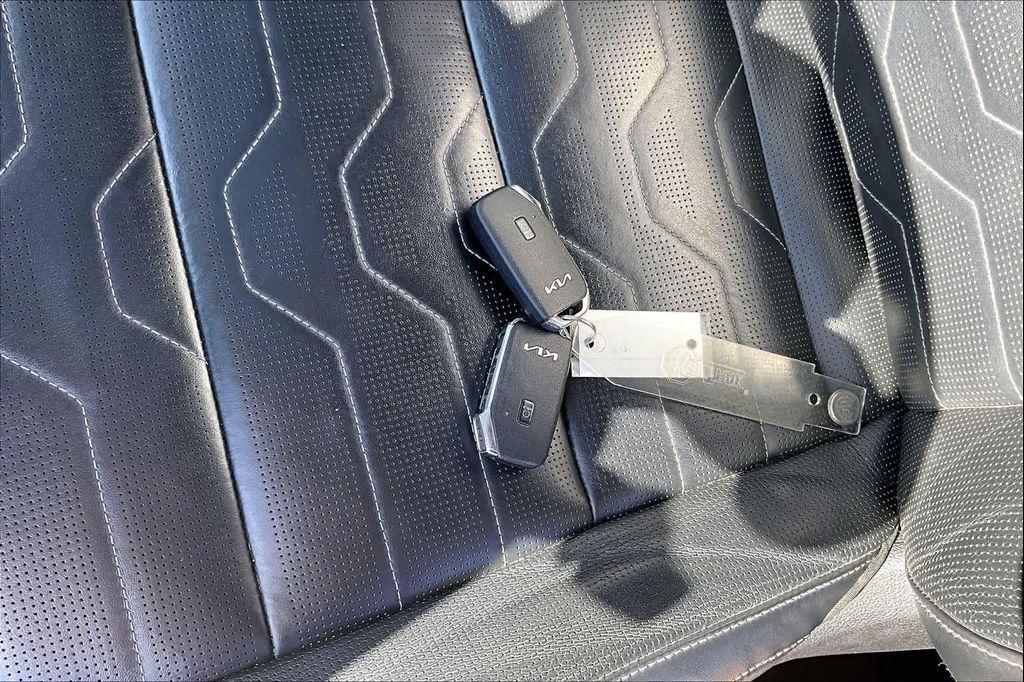 used 2022 Kia Telluride car, priced at $29,800