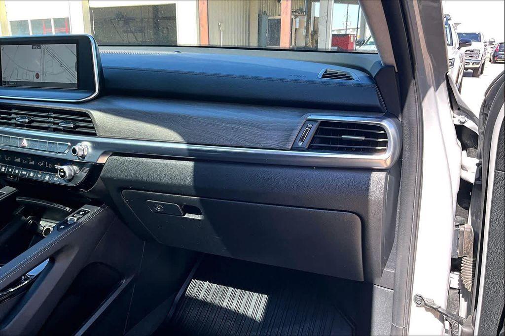 used 2022 Kia Telluride car, priced at $29,800