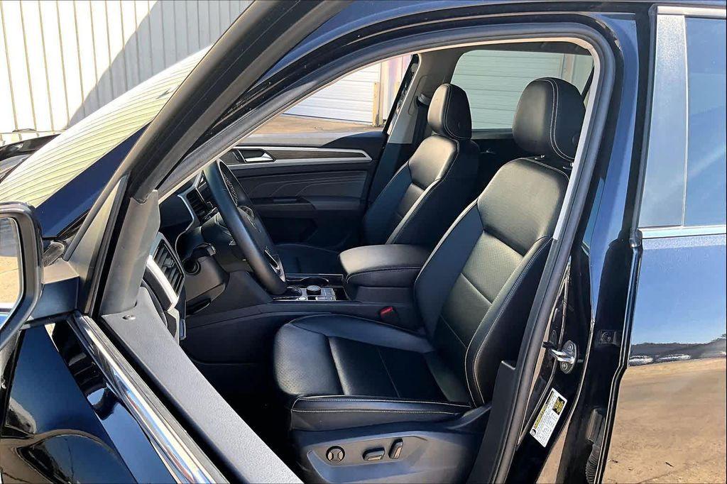 used 2022 Volkswagen Atlas car, priced at $23,900