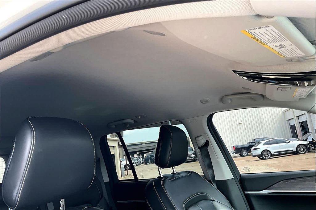 used 2022 Jeep Grand Cherokee car, priced at $26,978