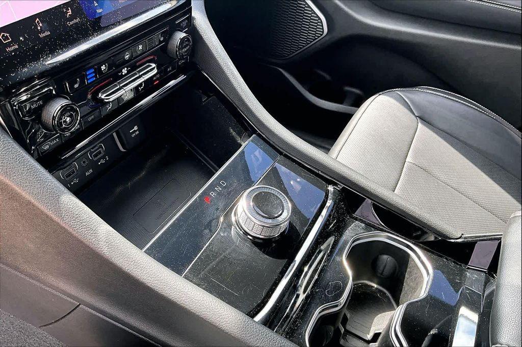 used 2022 Jeep Grand Cherokee car, priced at $26,978