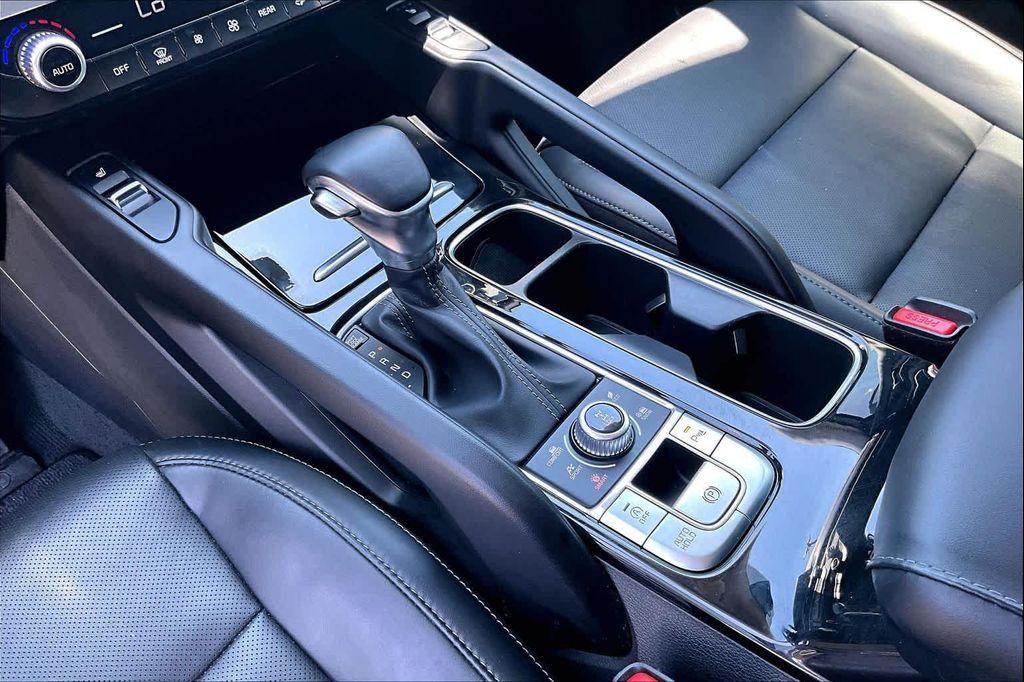 used 2024 Kia Telluride car, priced at $33,125