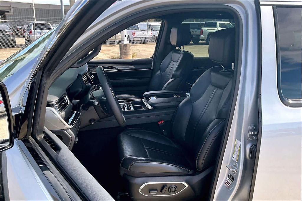 used 2023 Jeep Wagoneer L car, priced at $39,878