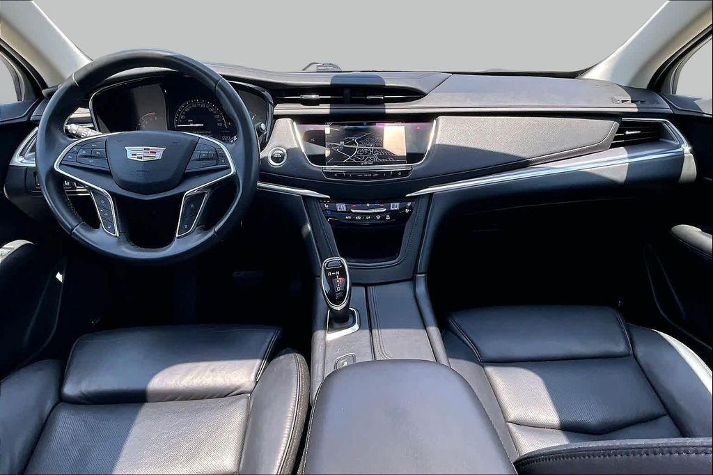 used 2017 Cadillac XT5 car, priced at $15,725