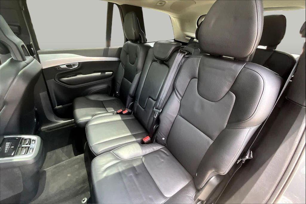 used 2018 Volvo XC90 car, priced at $20,125