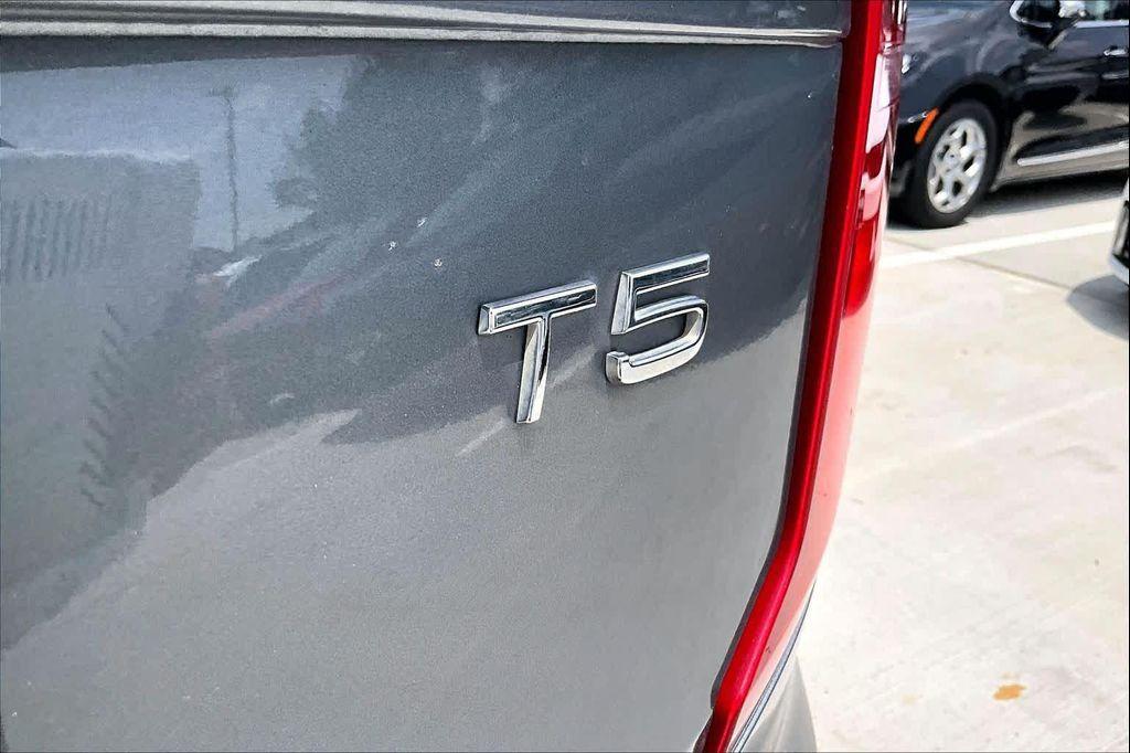 used 2018 Volvo XC90 car, priced at $20,125