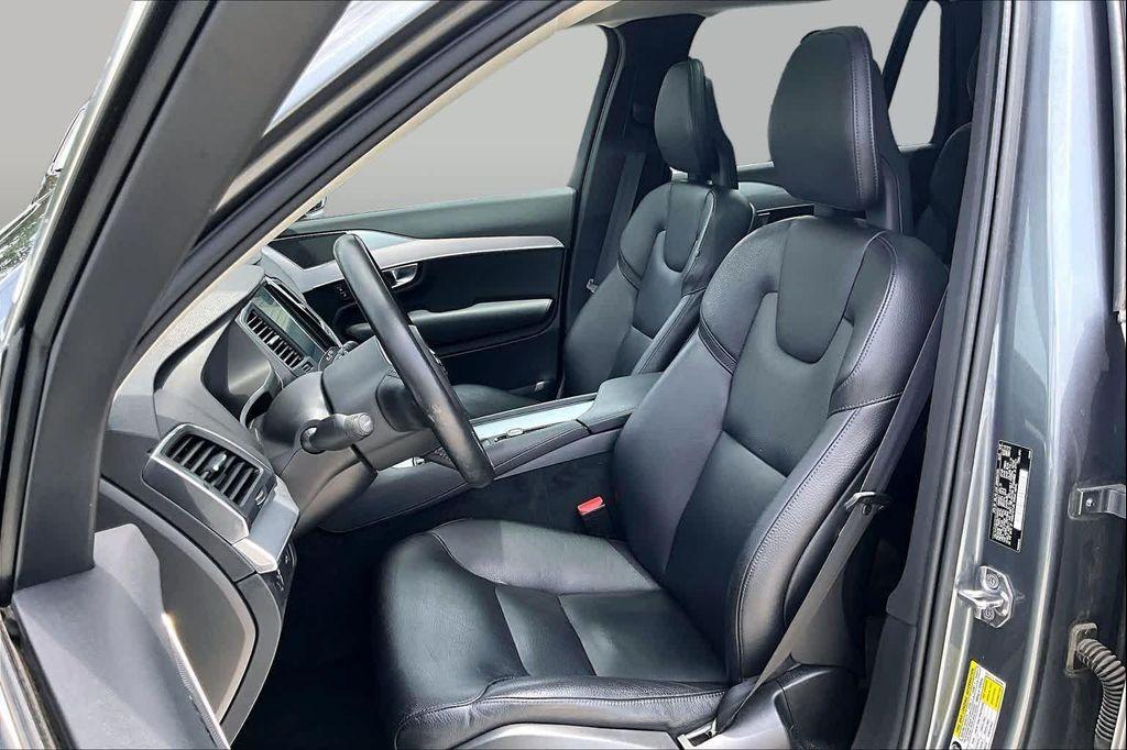 used 2018 Volvo XC90 car, priced at $20,125