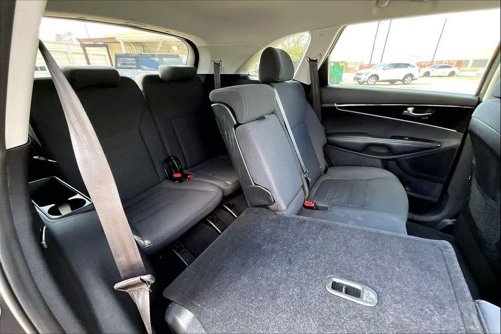 used 2019 Kia Sorento car, priced at $14,300