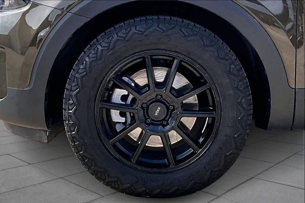 used 2023 Kia Telluride car, priced at $32,978