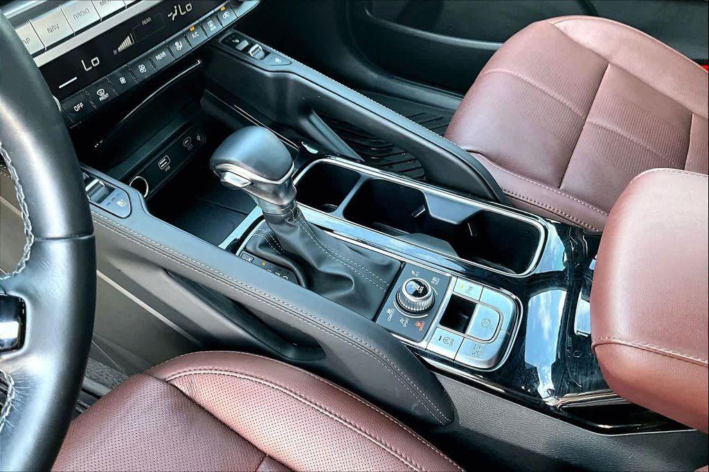 used 2023 Kia Telluride car, priced at $32,978