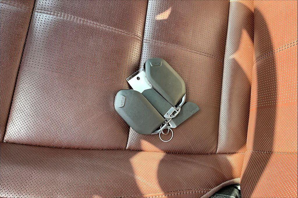 used 2023 Kia Telluride car, priced at $32,978