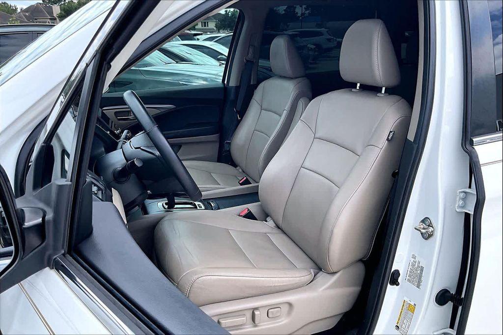 used 2020 Honda Pilot car, priced at $20,325