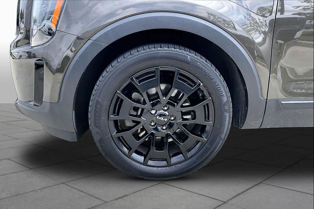 used 2022 Kia Telluride car, priced at $27,125