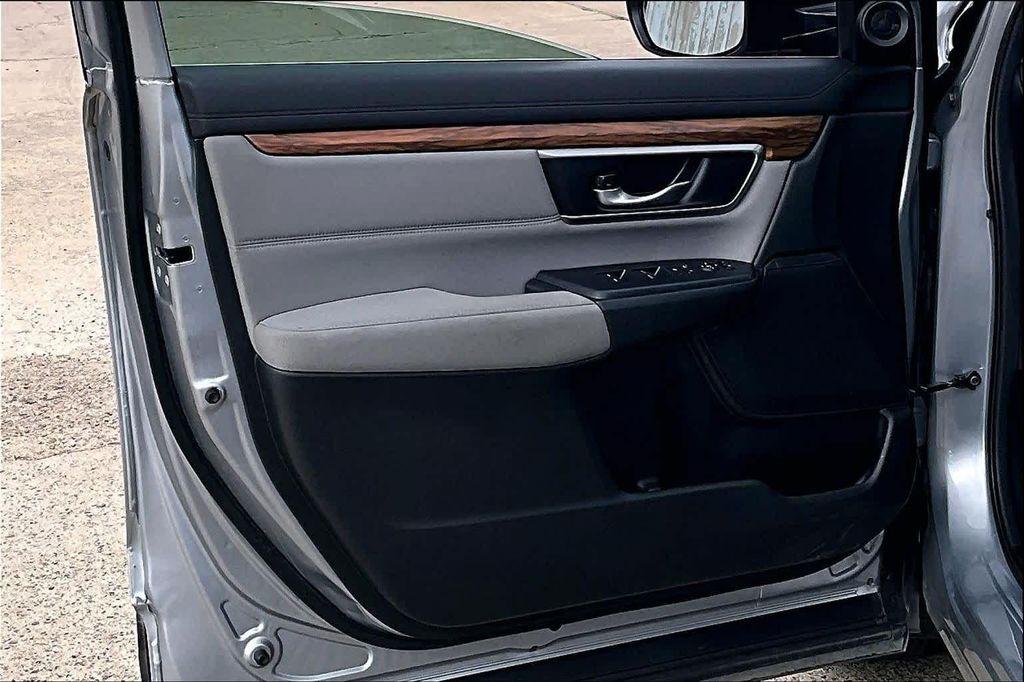 used 2018 Honda CR-V car, priced at $19,800