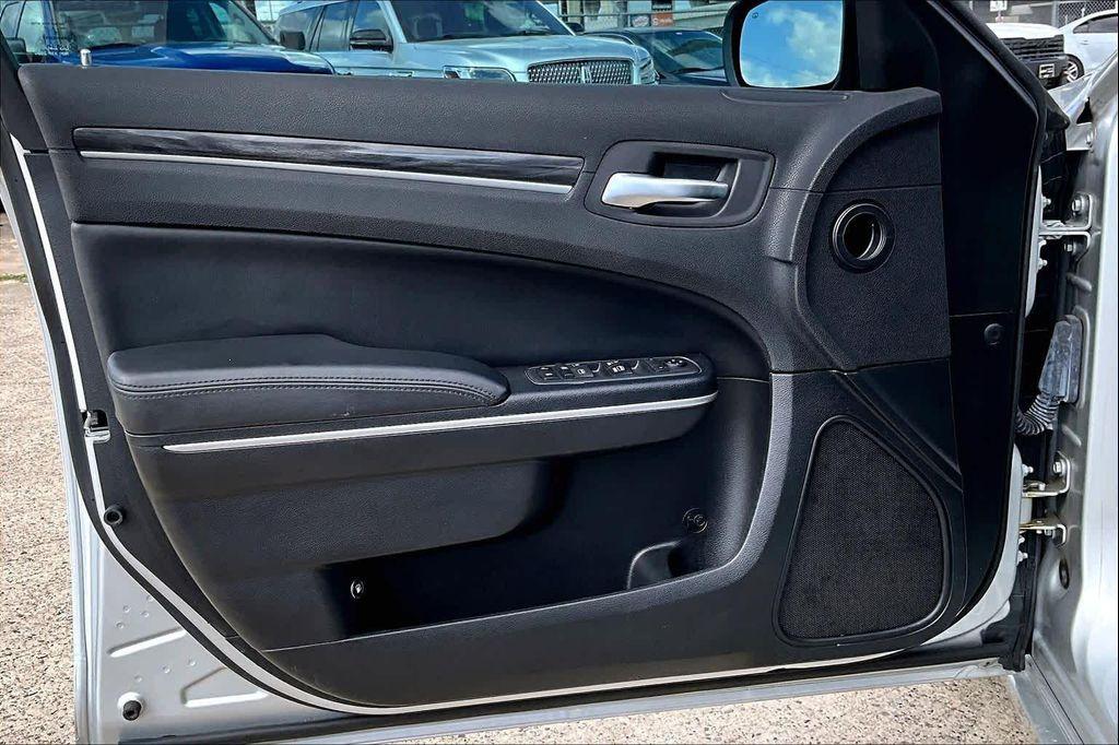 used 2019 Chrysler 300 car, priced at $16,300