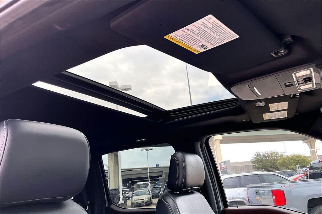 used 2021 Ford F-150 car, priced at $33,600