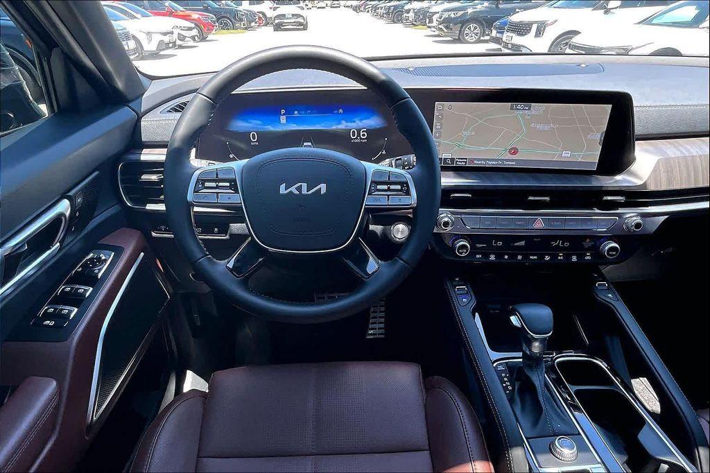 used 2025 Kia Telluride car, priced at $42,125