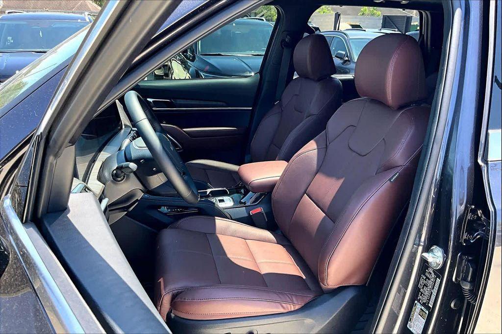 used 2025 Kia Telluride car, priced at $42,125