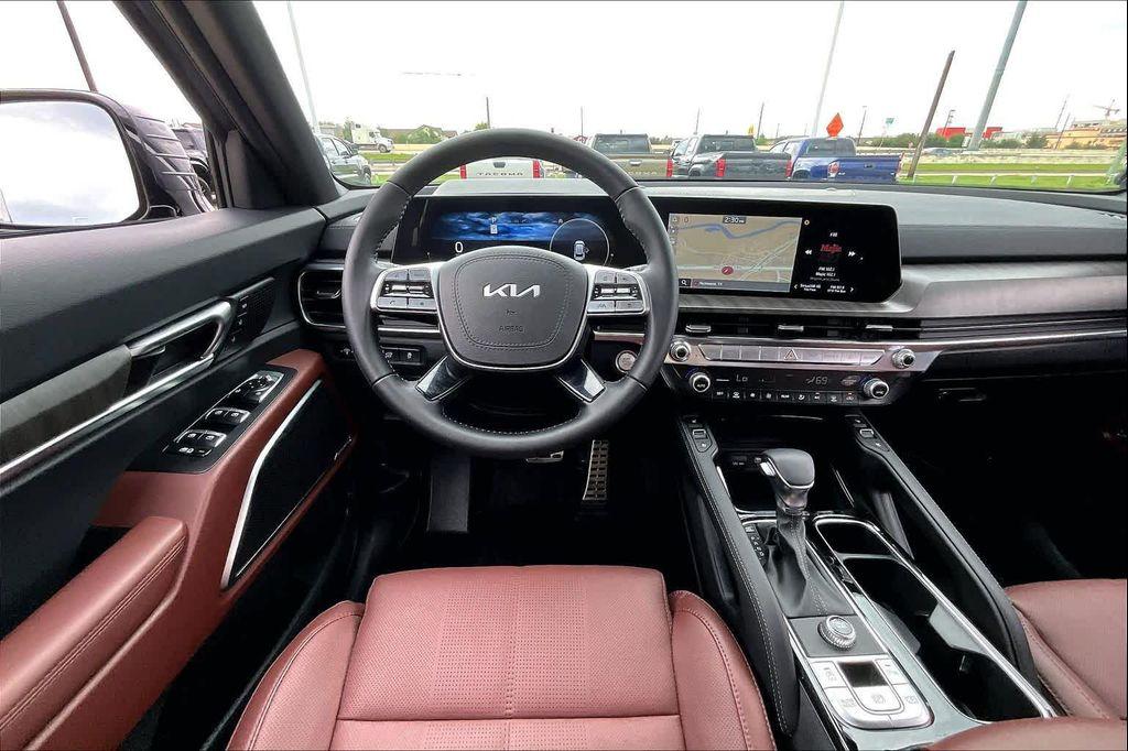used 2025 Kia Telluride car, priced at $42,125