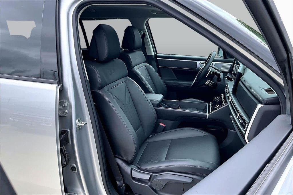 used 2024 Hyundai Santa Fe car, priced at $31,725