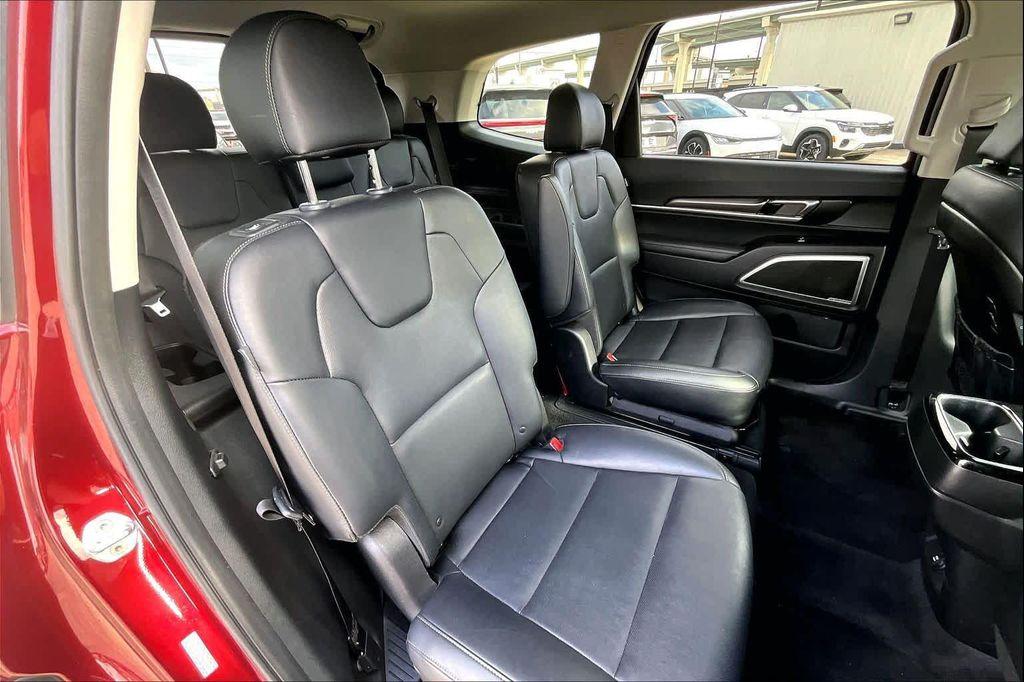 used 2023 Kia Telluride car, priced at $29,798