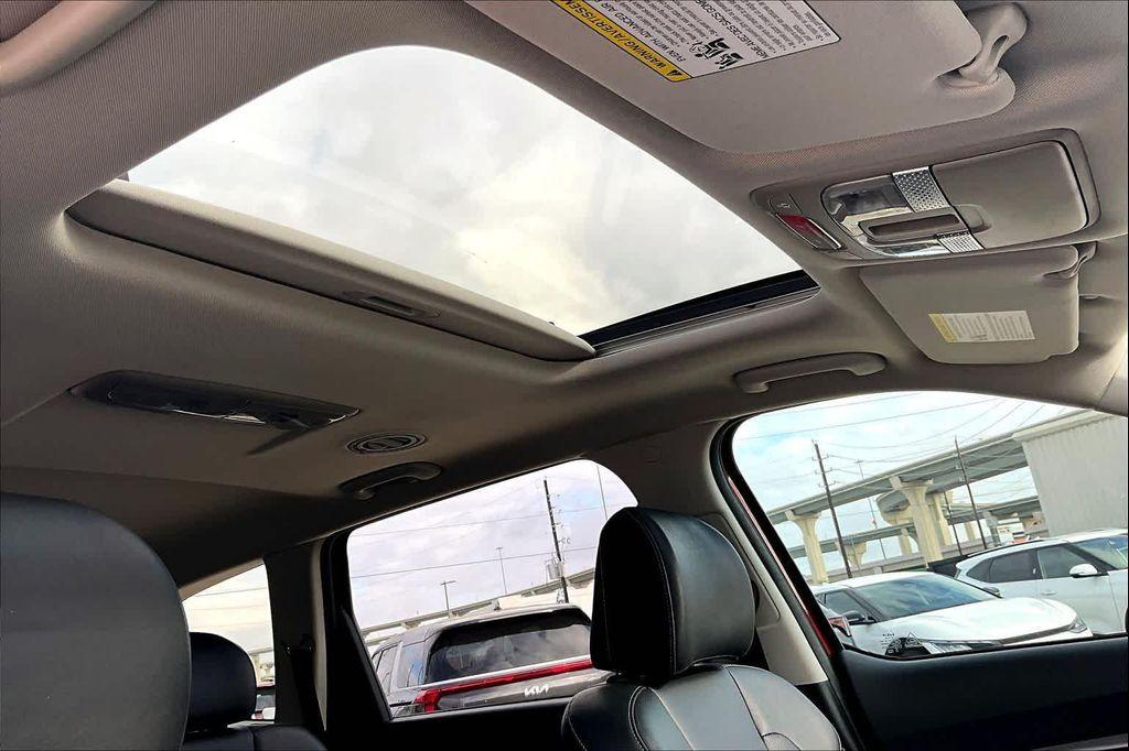 used 2023 Kia Telluride car, priced at $29,798