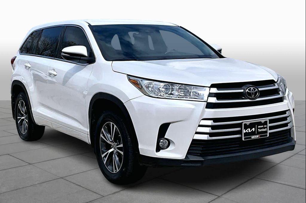 used 2017 Toyota Highlander car, priced at $20,400