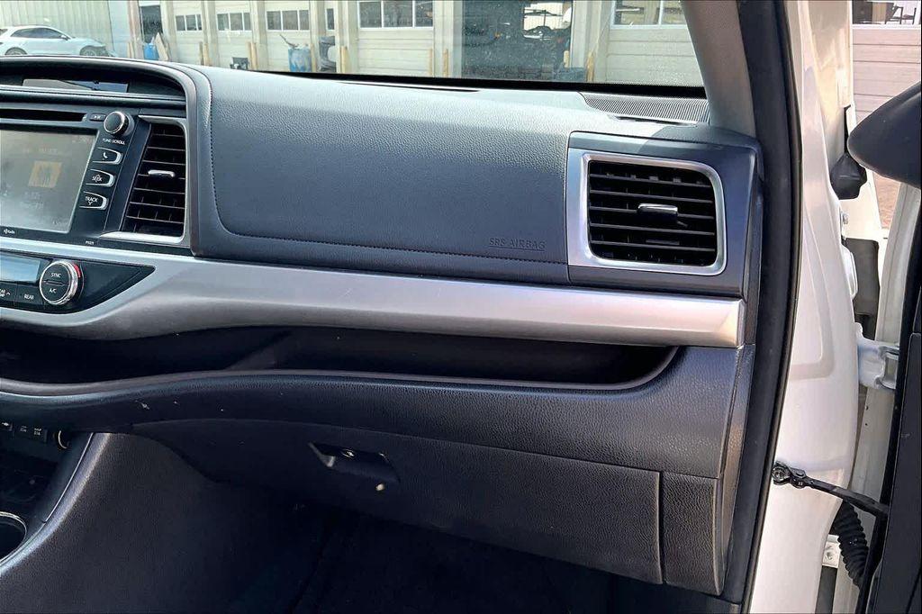 used 2017 Toyota Highlander car, priced at $20,400