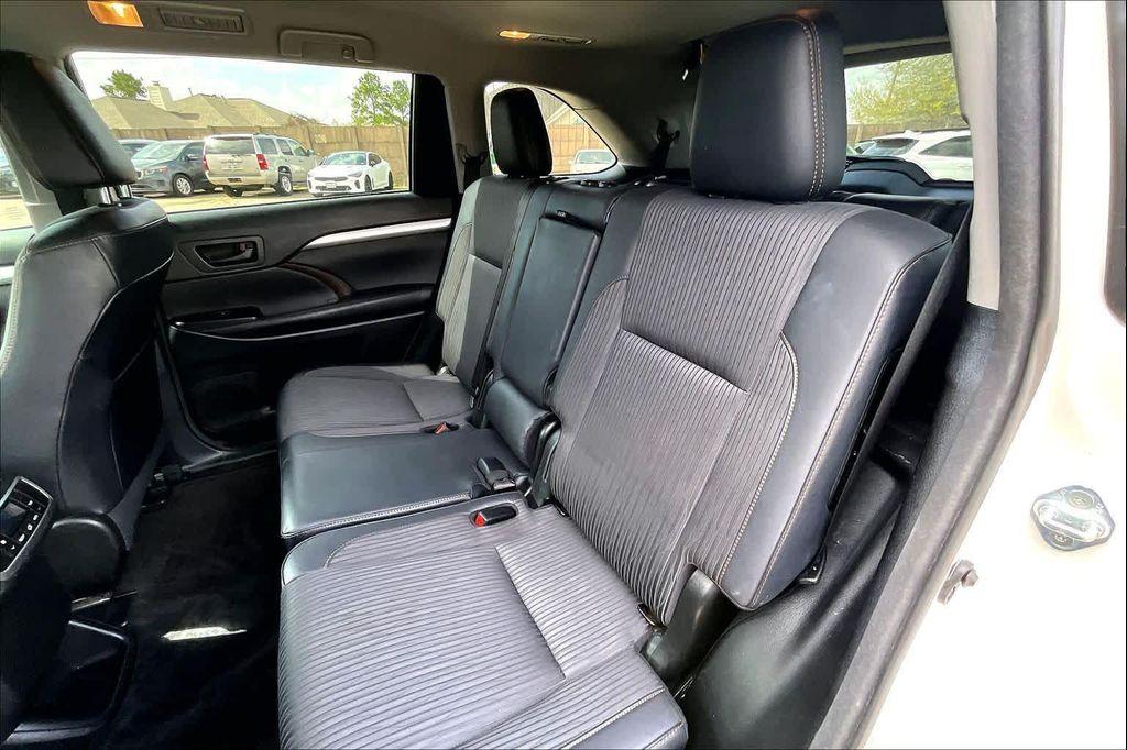 used 2017 Toyota Highlander car, priced at $20,400