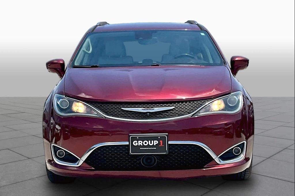used 2017 Chrysler Pacifica car, priced at $18,825
