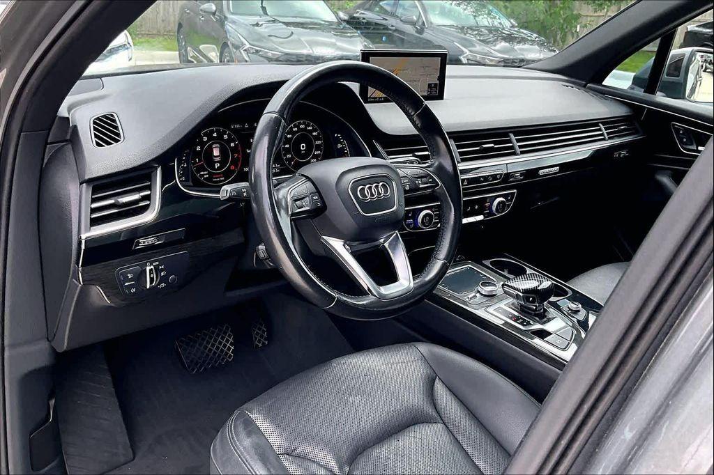 used 2017 Audi Q7 car, priced at $14,025