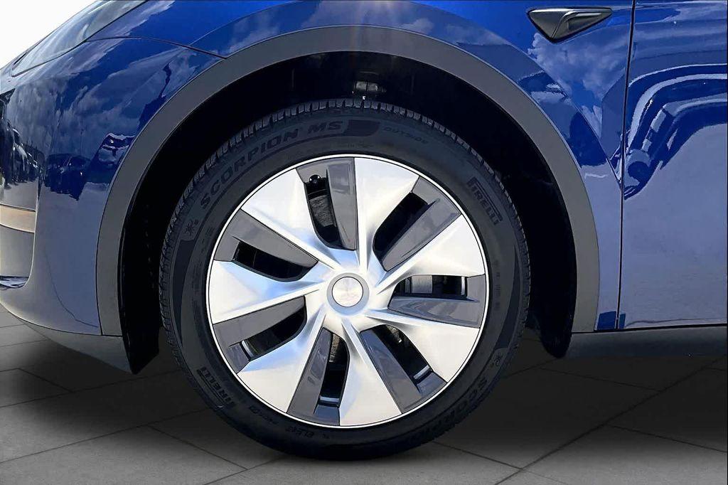 used 2024 Tesla Model Y car, priced at $36,725