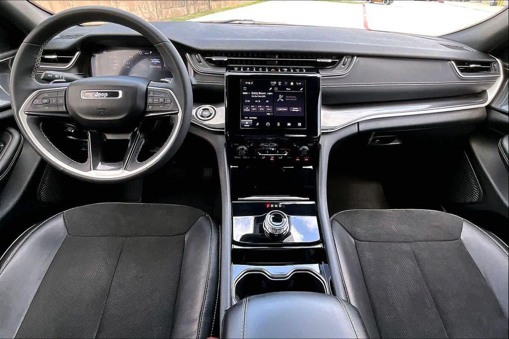 used 2023 Jeep Grand Cherokee car, priced at $29,025