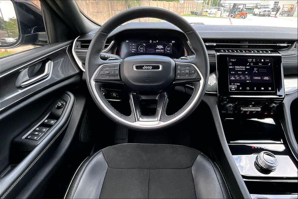used 2023 Jeep Grand Cherokee car, priced at $29,025
